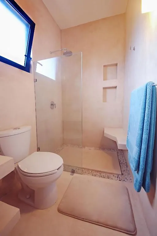 Casa Astral Luxury Hotel Isola Holbox 4*,  Messico
